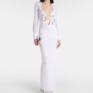 Elegant White Long Sleeve Dress